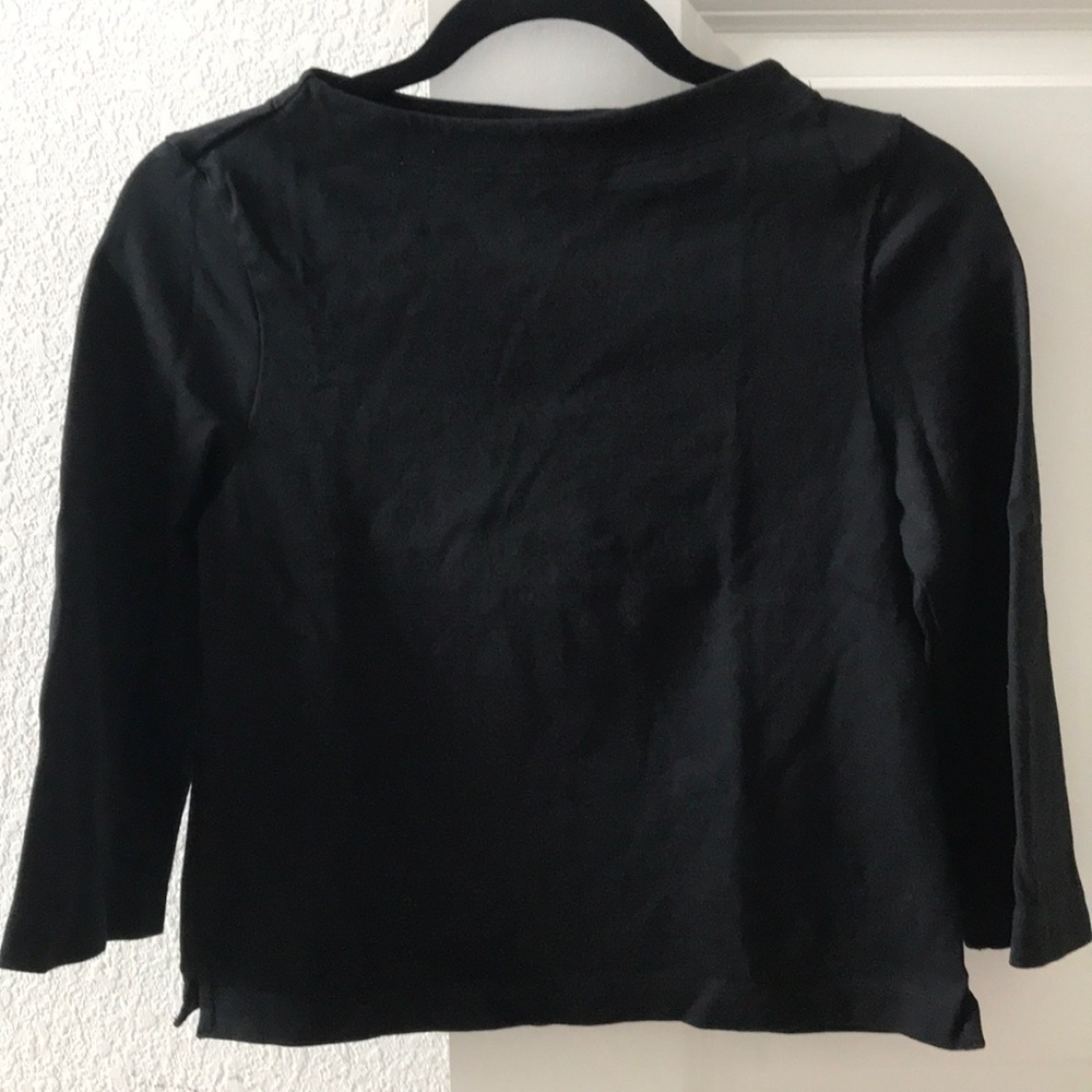 Uniqlo top